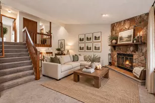 641 Amphitheater Dr, Rockford, IL 61107 - Photo 2