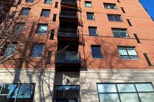 974 W 35th Pl, Chicago, IL 60609 - Photo 1