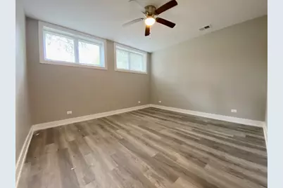 5667 W Higgins Avenue #1E, Chicago, IL 60630 - Photo 16