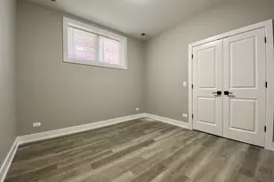 5667 W Higgins Ave, Chicago, IL 60630 - Photo 22
