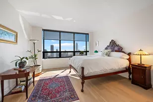 180 E Pearson St, Chicago, IL 60611 - Photo 28
