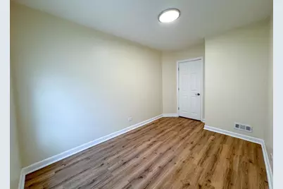 11134 S Normal Avenue, Chicago, IL 60628 - Photo 10