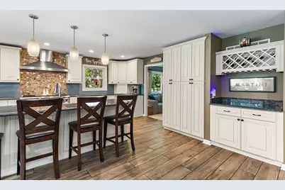 40W719 Longshadow Lane, Saint Charles, IL 60175 - Photo 18