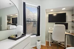 2456 W Eastwood Ave, Chicago, IL 60625 - Photo 8