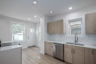8634 S Laflin St, Chicago, IL 60620 - Photo 8