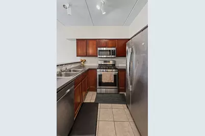 405 S Creekside Drive #404, Palatine, IL 60074 - Photo 6