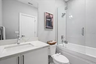 1317 N Larrabee St, Chicago, IL 60610 - Photo 20