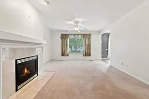 12449 Fox Run Ct, Huntley, IL 60142 - Photo 4