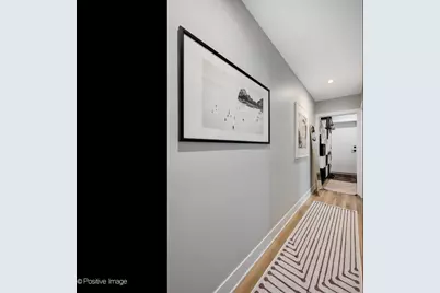 833 N Hoyne Avenue #2S, Chicago, IL 60622 - Photo 8