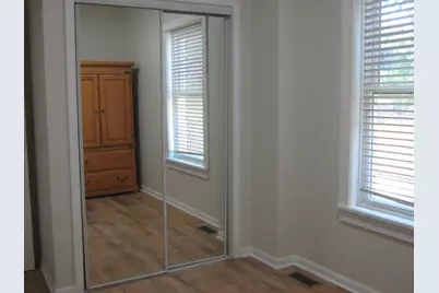 1237 N Harding Avenue, Chicago, IL 60651 - Photo 16