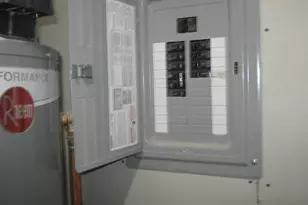 1237 N Harding Ave, Chicago, IL 60651 - Photo 10