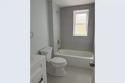 1014 S Humphrey Avenue S #1N, Oak Park, IL 60304 - Photo 6