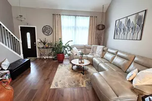 2253 Camden Ln, Hanover Park, IL 60133 - Photo 8