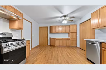 335 B Warren Street #B, Somonauk, IL 60552 - Photo 8