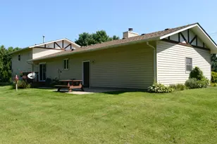 6715 S Oak Grove Rd, Harvard, IL 60033 - Photo 4