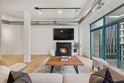 910 W Madison Street #704, Chicago, IL 60607 - Photo 4
