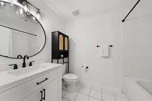 910 W Madison St, Chicago, IL 60607 - Photo 8