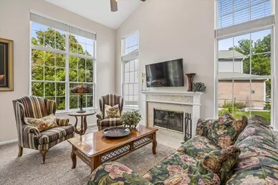 1410 Grandview Court #1410, Algonquin, IL 60102 - Photo 2