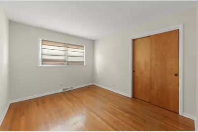 5004 W 107th Street, Oak Lawn, IL 60453 - Photo 24