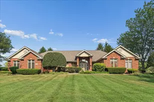 9478 W Golfview Dr, Frankfort, IL 60423 - Photo 1