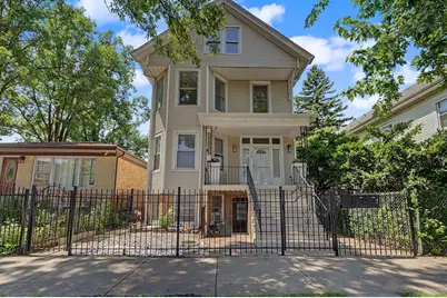 2304 N Monitor Avenue, Chicago, IL 60639 - Photo 2