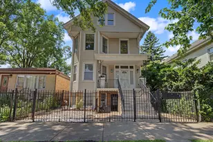 2304 N Monitor Ave, Chicago, IL 60639 - Photo 2