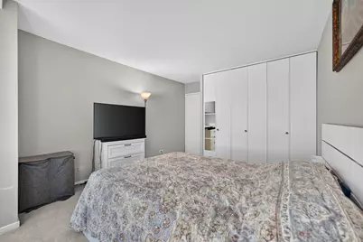 211 E Ohio Street #2313, Chicago, IL 60611 - Photo 16