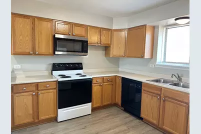 1003 Taft Avenue #3A, Wheaton, IL 60187 - Photo 2