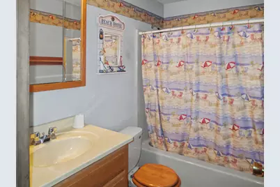 100 SE Candlewick Drive, Poplar Grove, IL 61065 - Photo 10