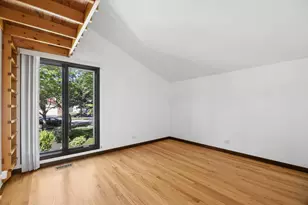 2929 Northcreek Dr, Woodridge, IL 60517 - Photo 18