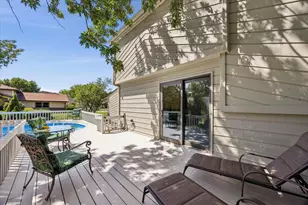 2929 Northcreek Dr, Woodridge, IL 60517 - Photo 26