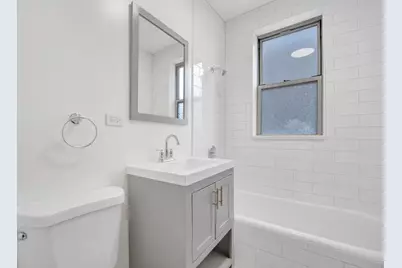 4742 W Roscoe Street #2, Chicago, IL 60641 - Photo 12