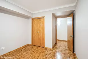 1363 W Sunnyside Ave, Chicago, IL 60640 - Photo 14