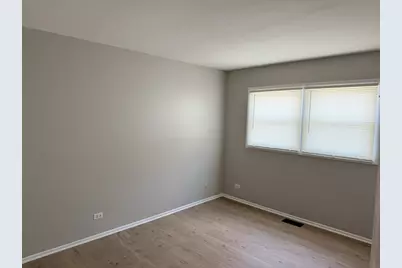 1313 Kingsbury Drive #D, Hanover Park, IL 60133 - Photo 10