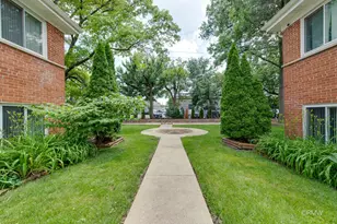 32 N Main St, Glen Ellyn, IL 60137 - Photo 14