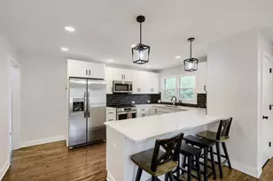 827 Lyford Ln, Wheaton, IL 60189 - Photo 8