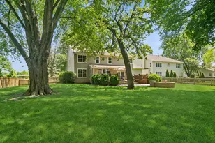 2421 Stonybrook St, Wauconda, IL 60084 - Photo 34