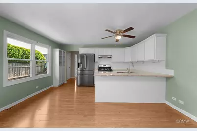 111 E Magnolia Street, Arlington Heights, IL 60005 - Photo 8