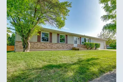 111 E Magnolia Street, Arlington Heights, IL 60005 - Photo 1