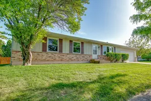 111 E Magnolia St, Arlington Heights, IL 60005 - Photo 1
