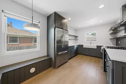 940 N Oak Park Avenue, Oak Park, IL 60302 - Photo 12