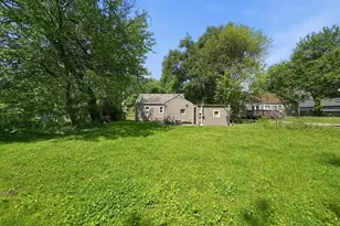 1235 River Dr, Calumet City, IL 60409 - Photo 24