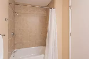 160 E Illinois St, Chicago, IL 60610 - Photo 20