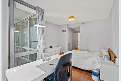 160 E Illinois Street #1307, Chicago, IL 60610 - Photo 10