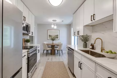 3030 Pheasant Creek Drive #405, Northbrook, IL 60062 - Photo 8