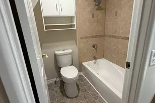 1101 S Hunt Club Dr, Mount Prospect, IL 60056 - Photo 12