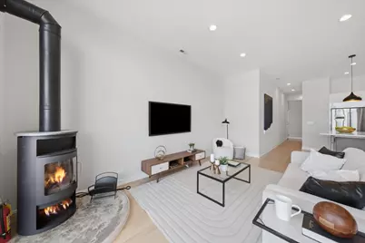 934 N California Avenue #4N, Chicago, IL 60622 - Photo 8