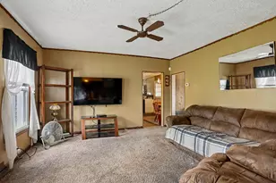 1815 S Jacobs St, Streator, IL 61364 - Photo 4