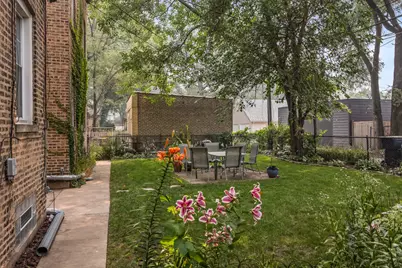 1106 Seward Street #2E, Evanston, IL 60202 - Photo 22
