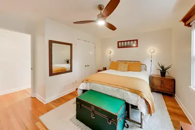 2417 W Fitch Avenue #1, Chicago, IL 60645 - Photo 10